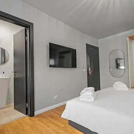 Pit4u 4* Bucureşti