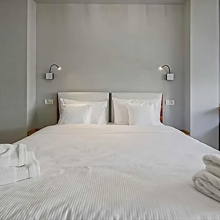 Pit4u Aparthotel