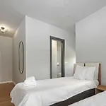 アパートホテル Pit4u 4*