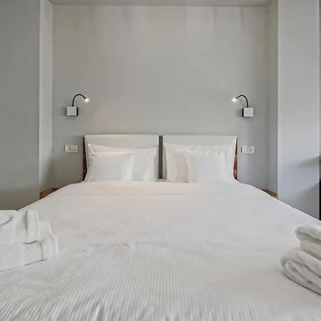 Pit4u Apartahotel 4*