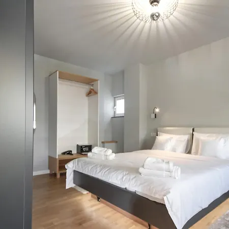 Apart-hotel Pit4u 4*