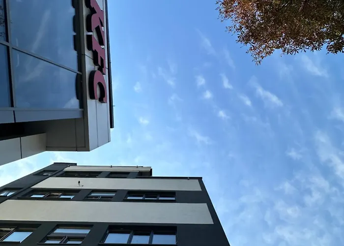 Pit4u Lägenhetshotell 4*